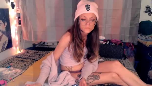 hellomisskitty420 28-11-2023 strip 