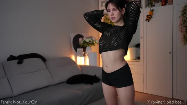_blackbee_ 29-11-2023 Ass 