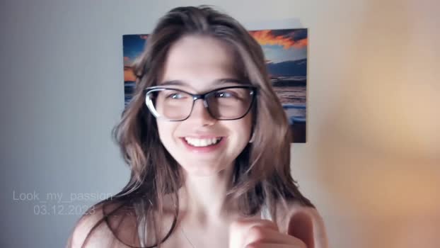 look_my_passion 04-12-2023 sexygirl