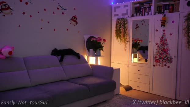 _blackbee_ 16-12-2023 Topless
