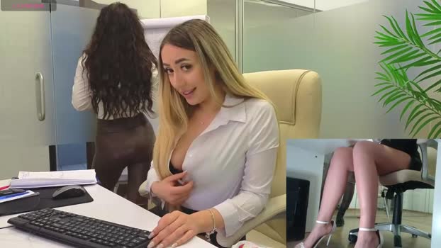 babesgowild 03-01-2024 lickpussy