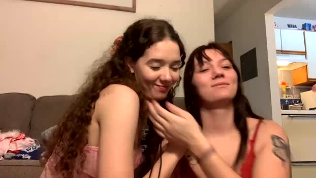 kylieexoxoxo2432 11-01-2024 Show