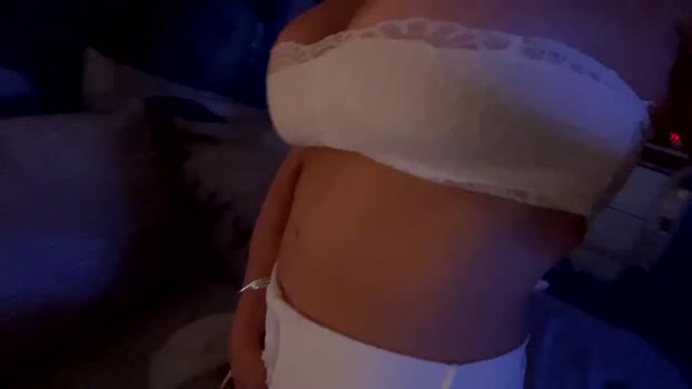hotmom2222 16-01-2024 fuckme
