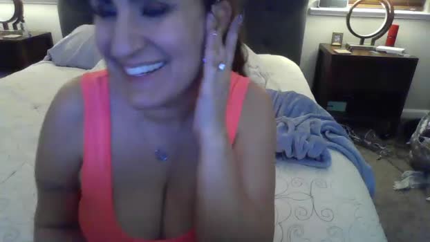 lvsxmira 16-01-2024 sexyfeet
