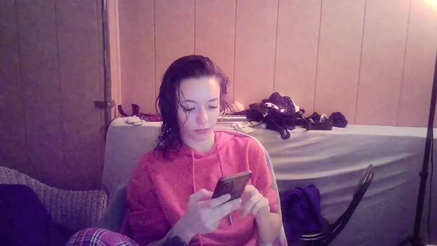 patricktwinslutgirl 27-01-2024 sexyfeet