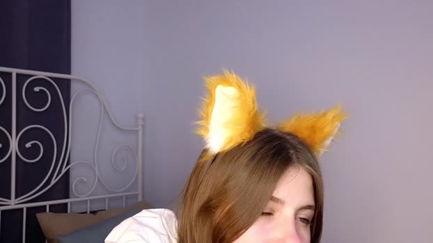 cute_fox_girl 04-02-2024 Cam