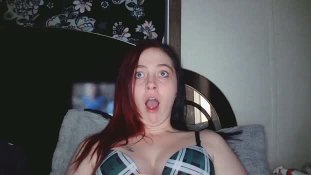 haileyakuma69 06-02-2024 kissing