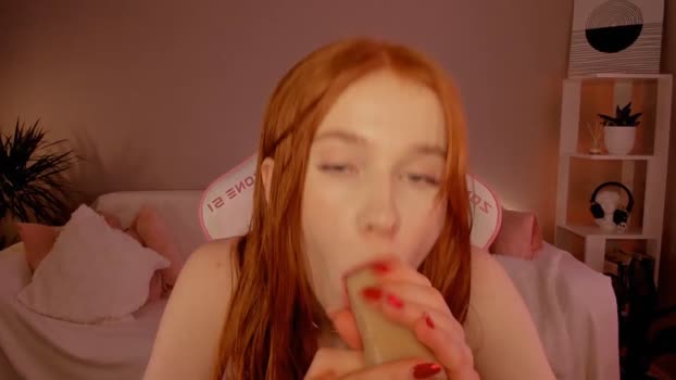 leahsthetics 29-02-2024 sexykitty