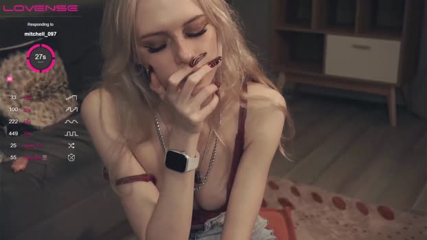audreycarvin 07-03-2024 boobs