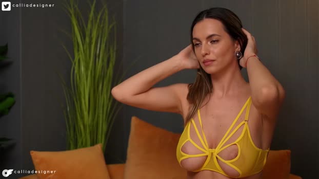 calliadesigner Females Chaturbate 14-03-2024