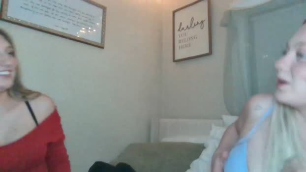 2prettylittlething2 Couples Chaturbate 21-03-2024