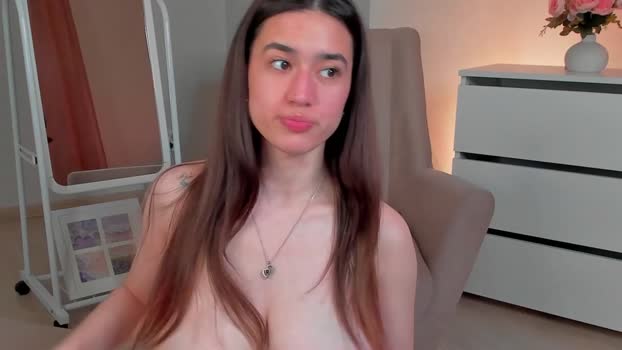 mariemelons Females Chaturbate 24-03-2024
