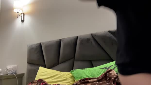 luis7777hui Couples Chaturbate 25-03-2024