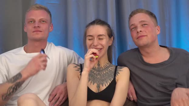 lazyasses Couples Chaturbate 29-03-2024