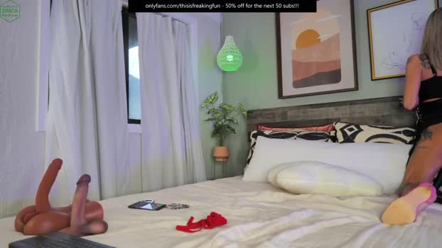 thisisfuckingfun Females Chaturbate 31-03-2024