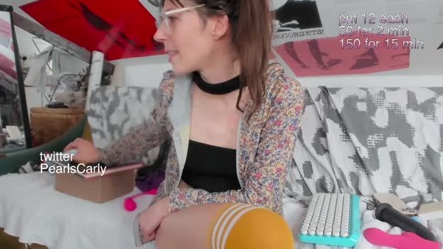 carlypearls Females Chaturbate 01-04-2024