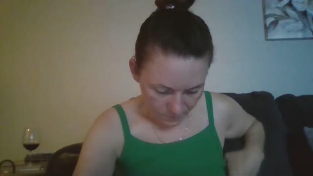 candylipsmunch Females Chaturbate 02-04-2024