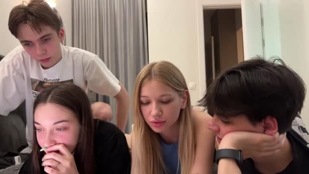 luis7777hui Couples Chaturbate 01-04-2024