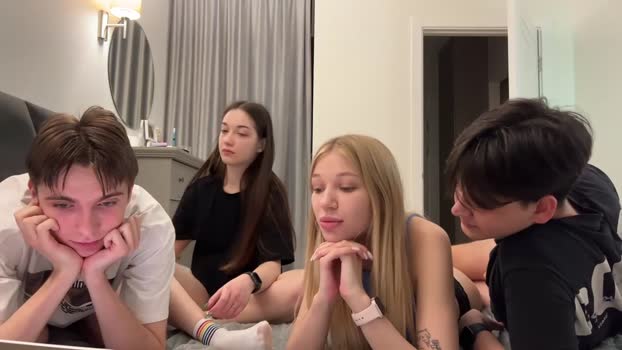 luis7777hui Couples Chaturbate 01-04-2024
