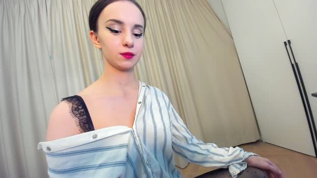 ehotlovea Females Chaturbate 10-04-2024