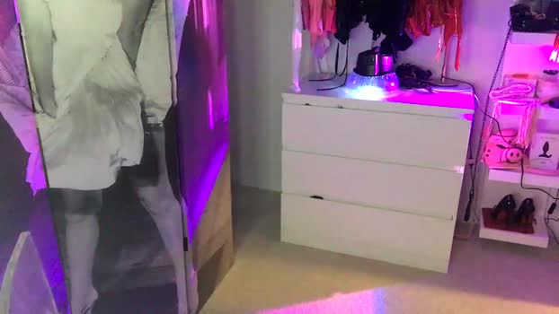 aspenmadden Females Chaturbate 12-04-2024