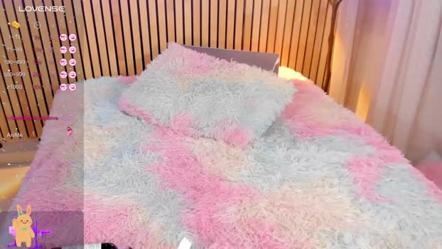 little_effy18 Females Chaturbate 13-04-2024