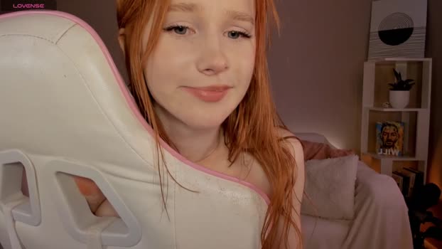 leahsthetics Females Chaturbate 23-04-2024
