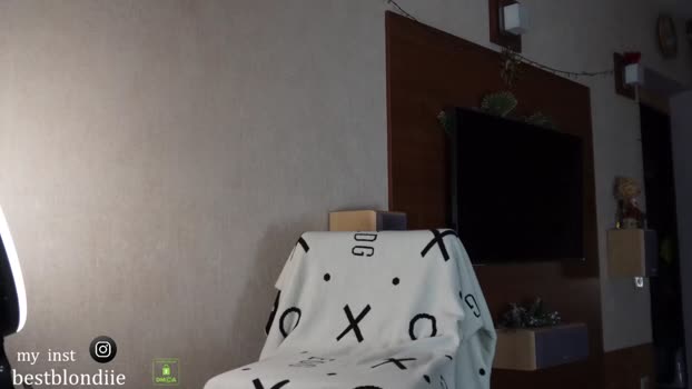 bestblondiiecb Females Chaturbate 24-04-2024