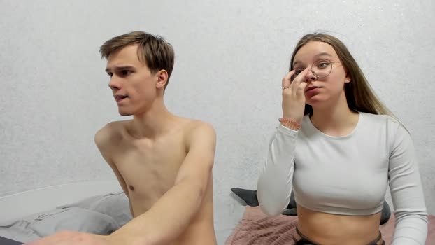 yueslang Couples Chaturbate 25-04-2024