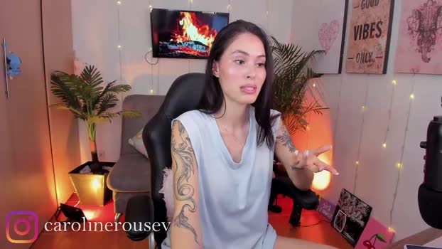 carolinerousev Females Chaturbate 26-04-2024
