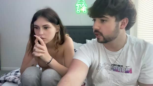 sarahxaoliver1 Couples Chaturbate 26-04-2024