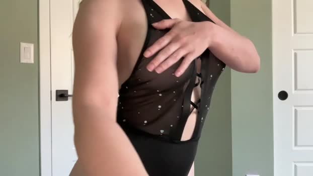 artoftease Females Chaturbate 27-04-2024
