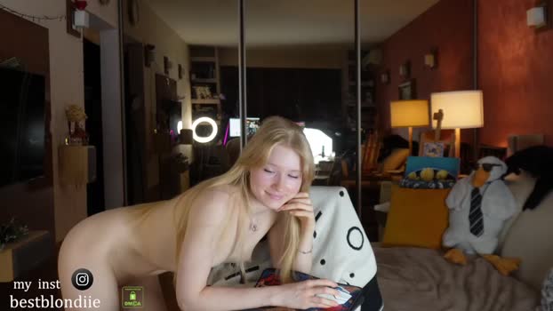 bestblondiiecb Females Chaturbate 27-04-2024