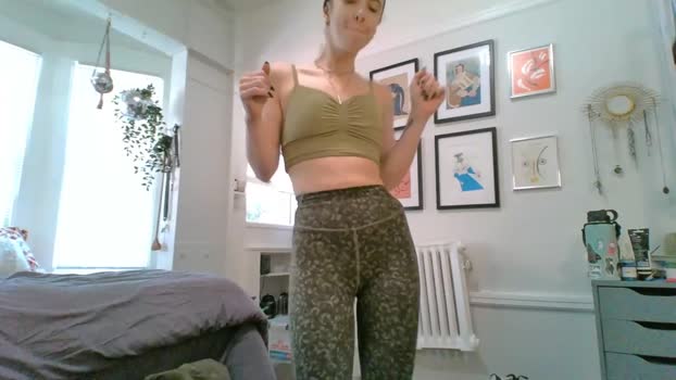 itsjennagee Females Chaturbate 27-04-2024