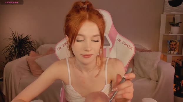 leahsthetics Females Chaturbate 01-05-2024
