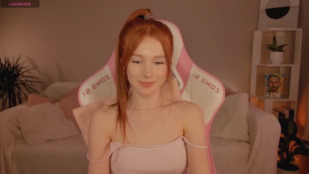 leahsthetics Females Chaturbate 02-05-2024