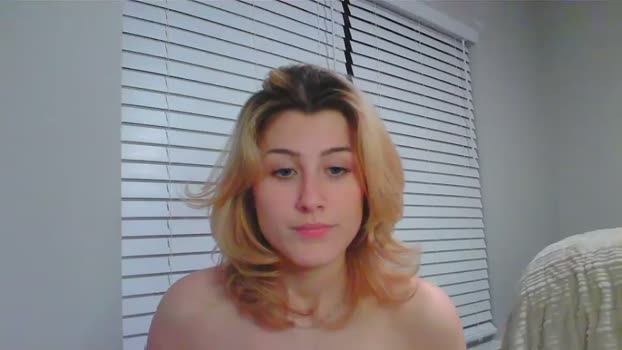 briadominick Females Chaturbate 06-05-2024