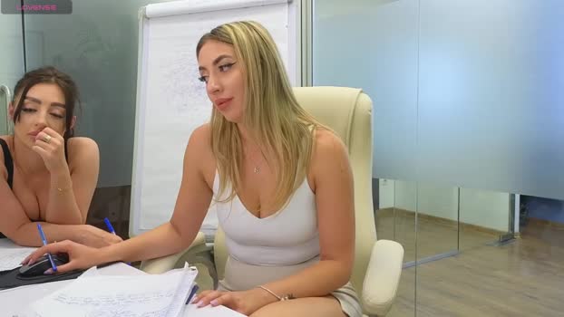 babesgowild Females Chaturbate 13-05-2024