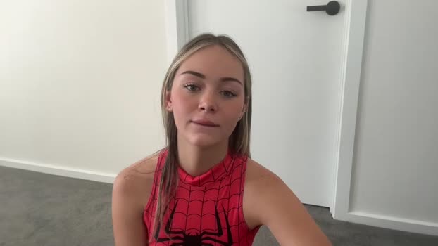 hopehanks Females Chaturbate 15-05-2024