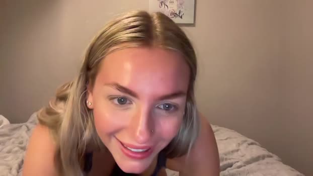 summerlovingg Females Chaturbate 15-05-2024