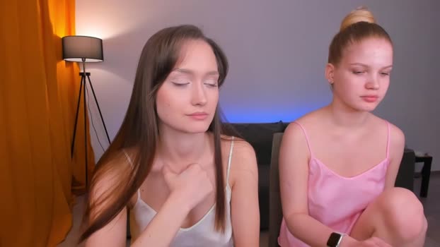 two_elsa Couples Chaturbate 17-05-2024