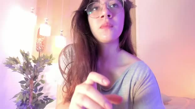ally_addams Females Chaturbate 18-05-2024