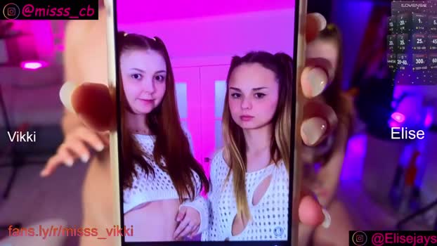 misss_viki Couples Chaturbate 19-05-2024