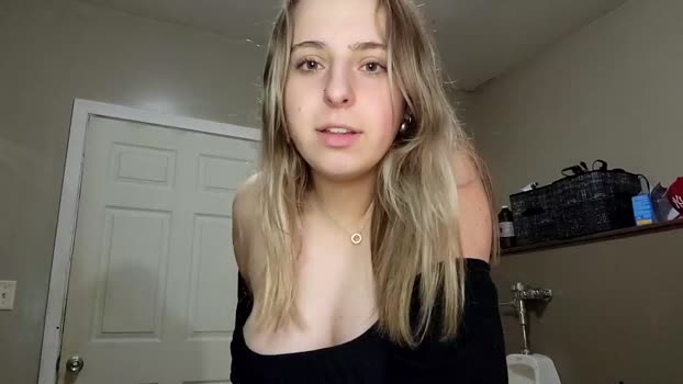 allylottyy Females Chaturbate 21-05-2024