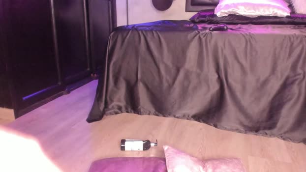 iam_eli Females Chaturbate 21-05-2024