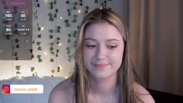 kittyloffe Females Chaturbate 21-05-2024