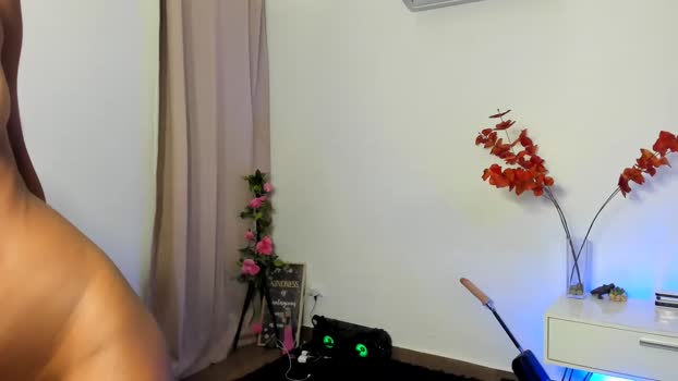 naeily_evans Females Chaturbate 21-05-2024