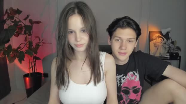 yourher0in Couples Chaturbate 20-05-2024