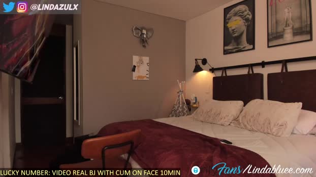 lindabluee Females Chaturbate 22-05-2024