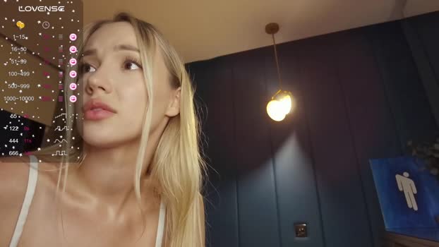 kriss0leoo Females Chaturbate 23-05-2024